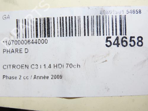 Used Right headlight CITROËN C3 I (FC_, FN_) 1.4 HDi (68 hp) 30740798