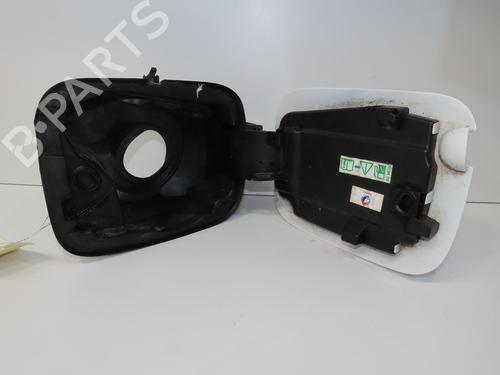 fuel-flap-citroen-c3-iii-sx-2016-32253844 main image