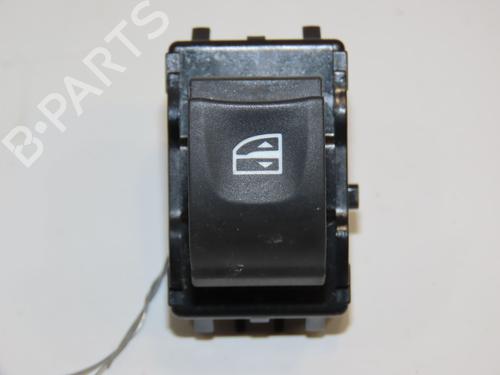 Used Switch RENAULT SCÉNIC III (JZ0/1_) 1.6 dCi (JZ00, JZ12) (130 hp) 21755535