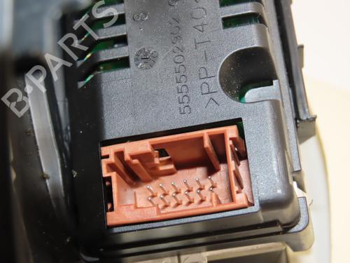 Used Display monitor PEUGEOT PARTNER MPV (5_, G_) 1.6 HDi 90 (90 hp) 28830423