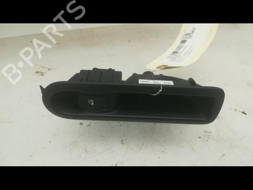Used Right rear window switch Right rear window switch RENAULT MODUS / GRAND MODUS (F/JP0_) 1.2 (JP0C, JP0K, FP0C, FP0K, FP0P, JP0P, JP0T) (75 hp) 9597855 9597855