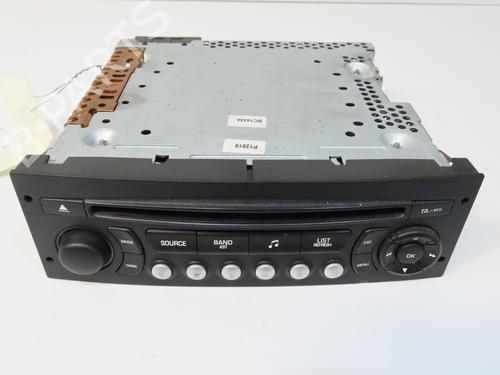 Used Radio Radio 38676460 38676460