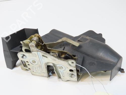 Used Rear right lock Rear right lock MERCEDES-BENZ E-CLASS (W210) E 220 CDI (210.006) (143 hp) 36444461 36444461