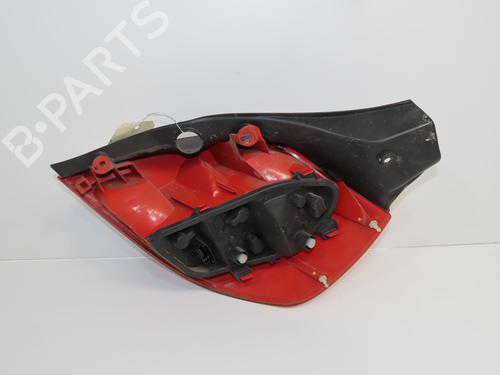 Venstre baglygte RENAULT CLIO III (BR0/1, CR0/1) 1.6 16V (BR05, BR0B, BR0Y, BR15, BR1J, BR1M, BR1Y, CR0B,... (112 hp) 32873011