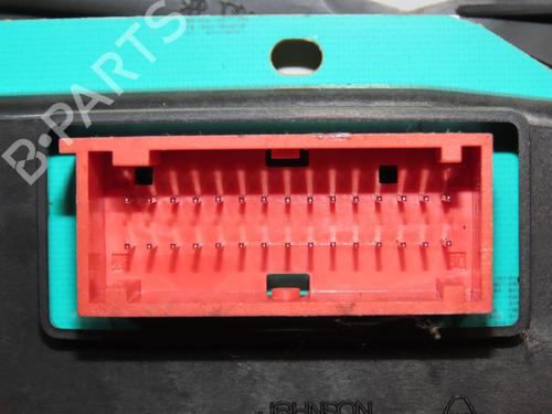 Used Instrument cluster Instrument cluster RENAULT TRAFIC II Bus (JL) 2.0 dCi 115 (JL00, JL01, JL0H, JL0M, JL0U) (114 hp) 30797578 30797578