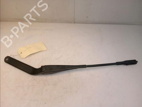 Used Front windshield wiper arm BMW 1 (E87) 118 d (122 hp) 14881273