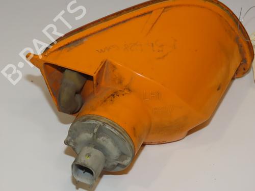 Intermitente delantero izquierdo FORD FOCUS I (DAW, DBW) 1.4 16V | BP29196027C32 