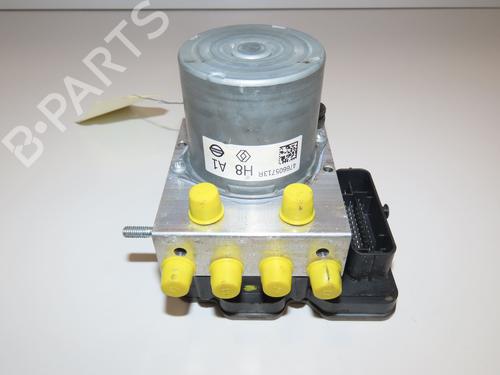 Used ABS pump ABS pump RENAULT CLIO V (B7_) 1.0 SCe 65 (B7MG) (67 hp) 29441677 29441677