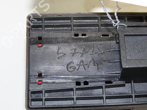 Left front window switch AUDI Q3 (8UB, 8UG) 2.0 TDI quattro | BP40162966I27 - Image 2