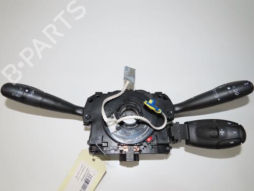 Commodo Essuie Glace / Phare Commodo Essuie Glace / Phare CITROËN C3 I (FC_, FN_) 1.1 i (60 hp) 36545079 36545079