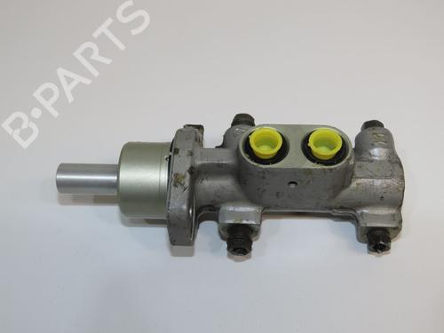Used Brake master cylinder Brake master cylinder 11832825 11832825