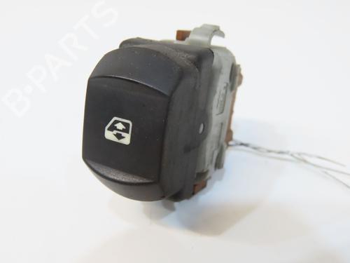 switch-renault-megane-ii-coupe-cabriolet-em01_-2003-2004-2005-2006-2007-2008-2009-2010-36545136 main image