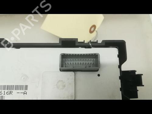 display-monitor-renault-laguna-iii-bt01-2007-2008-2009-2010-2011-2012-2013-2014-2015-23174661 main image