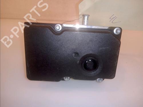Used ABS pump CITROËN C4 Coupe (LA_) 1.6 HDi (90 hp) 15624339