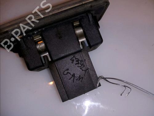 Nummerpladelys MERCEDES-BENZ C-CLASS T-Model (S203) C 220 CDI (203.208) (150 hp) 14880601