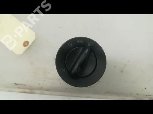 Used Headlight switch VW GOLF IV (1J1) 1.9 TDI (110 hp) 9597425