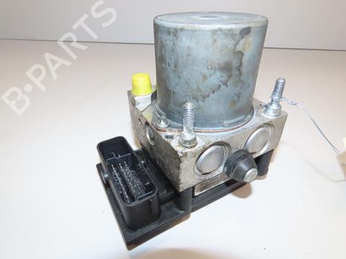 Used ABS pump FIAT SCUDO Van (270_, 272_) 1.6 D Multijet (90 hp) 28829997