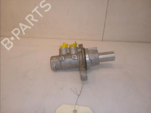 Used Brake master cylinder OPEL CORSA D (S07) 1.3 CDTI (L08, L68) (75 hp) 15643350