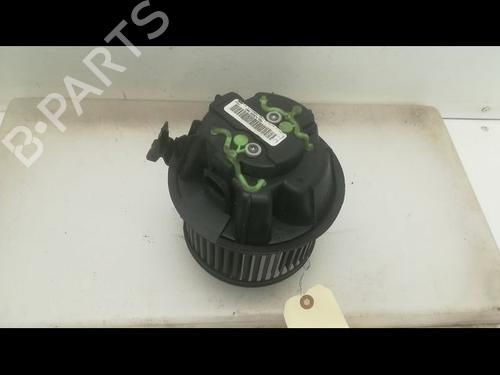 Used Heater blower motor Heater blower motor DACIA SANDERO 1.5 dCi (88 hp) 9598022 9598022