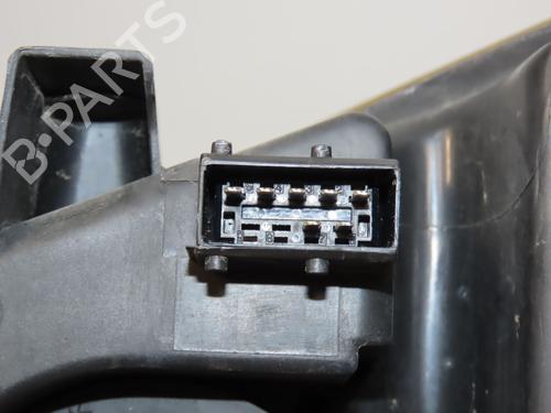 Used Right headlight PEUGEOT 207 (WA_, WC_) 1.6 HDi (92 hp) 28832464