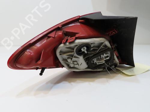 Used Right taillight Right taillight OPEL MERIVA B MPV (S10) 1.7 CDTI (75) (110 hp) 36310645 36310645