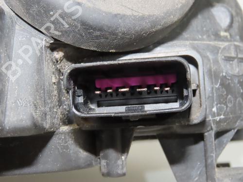 left-headlight-renault-megane-iii-coupe-dz01_-2008-2009-2010-2011-2012-2013-2014-2015-2016-33188226 main image