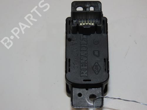 Hand brake RENAULT KADJAR (HA_, HL_) 1.2 TCe 130 (HLMR) | BP28967942I18