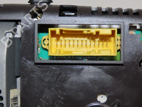 Used Instrument cluster Instrument cluster 23174792 23174792
