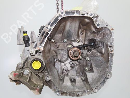 Used Gearbox Gearbox RENAULT CLIO II (BB_, CB_) 1.5 dCi (B/C2J) (68 hp) 33561779 33561779