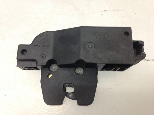 Tailgate lock PEUGEOT 307 CC (3B) 2.0 16V | BP23177415C101