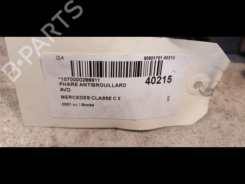 Used Right front fog light Right front fog light MERCEDES-BENZ C-CLASS (W203) C 220 CDI (203.006) (136 hp) 9615271 9615271