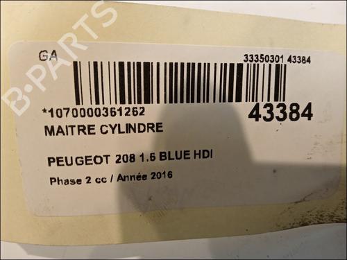 Used Brake master cylinder PEUGEOT 208 I (CA_, CC_) 1.6 BlueHDi 100 (100 hp) 11100414