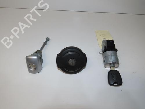 Used Electronic module Electronic module PEUGEOT 308 SW I (4E_, 4H_) 1.6 HDi (112 hp) 33059352 33059352