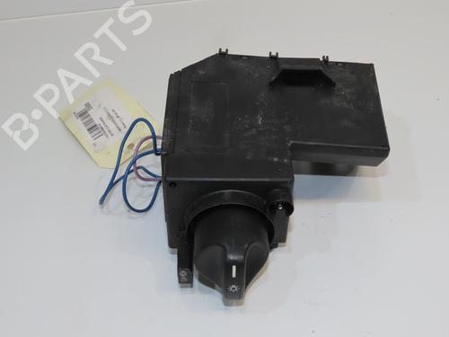 Used Headlight switch MERCEDES-BENZ E-CLASS (W210) E 320 CDI (210.026) (197 hp) 32399647