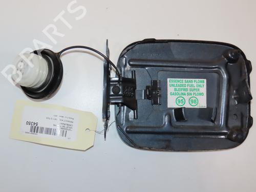 Used Fuel flap RENAULT KADJAR (HA_, HL_) 1.2 TCe 130 (HLMR) (130 hp) 28801361