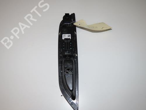 Used Left front window switch Left front window switch PEUGEOT 208 II (UB_, UP_, UW_, UJ_) 1.2 PureTech 100 (101 hp) 31274423 31274423