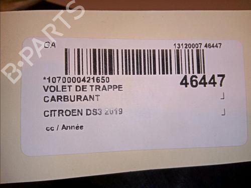 fuel-flap-ds-ds-3-ds-3-crossback-ur_-uc_-uj_-12-puretech-130-urhnss-983437541t-2018-11998883 main image