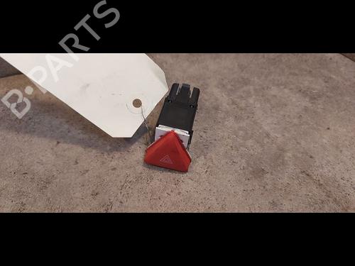 Used Warning switch Warning switch VW GOLF V (1K1) 1.9 TDI (105 hp) 9613524 9613524