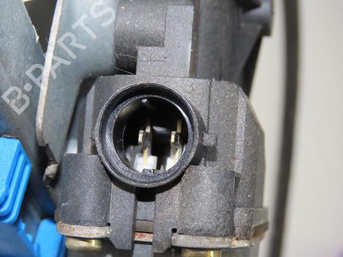 Used Front right window mechanism Front right window mechanism RENAULT LAGUNA II Grandtour (KG0/1_) 1.9 dCi (107 hp) 33279298 33279298
