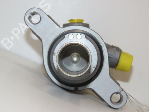 Brake master cylinder FORD FOCUS III 1.6 TDCi | BP19069187M77 