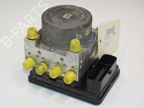 Used ABS pump ABS pump CITROËN C3 II (SC_) 1.6 BlueHDi 100 (99 hp) 28829988 28829988
