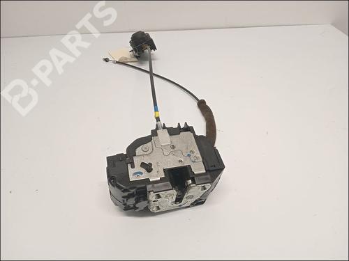 Used Rear right lock NISSAN NOTE (E11, NE11) 1.6 (110 hp) 10063531