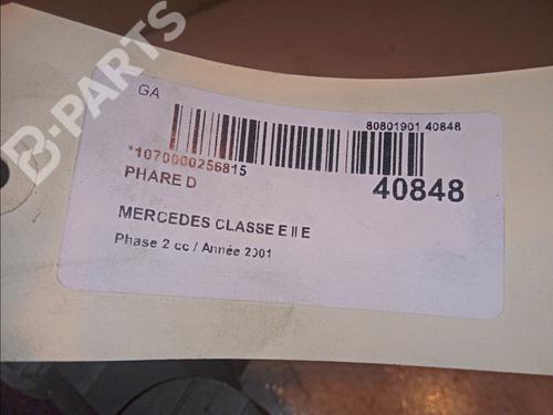 Right headlight MERCEDES-BENZ E-CLASS (W210) E 220 CDI (210.006) | BP11104110C29 