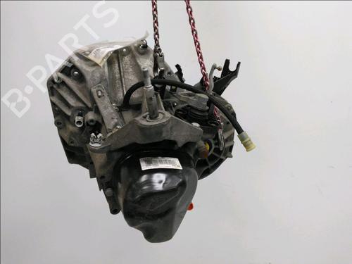 Used Gearbox RENAULT CLIO III (BR0/1, CR0/1) 1.5 dCi (C/BR0G, C/BR1G) (68 hp) 19689938