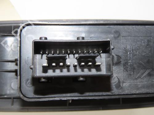 Left front window switch CITROËN C4 II (NC_) 1.6 HDi 110 | BP31796659I27