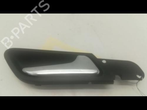 Used Rear right interior door handle Rear right interior door handle MERCEDES-BENZ B-CLASS Sports Tourer (W245) B 180 CDI (245.207) (109 hp) 9602438 9602438