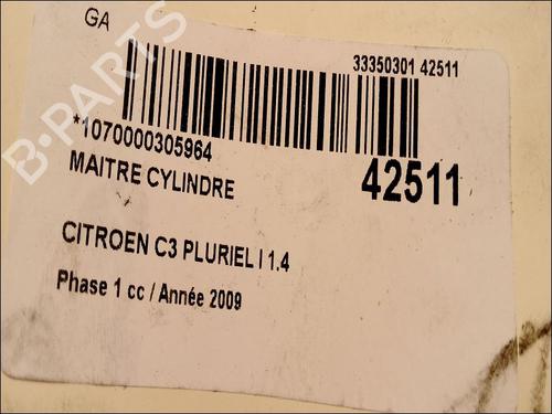 Used Brake master cylinder CITROËN C3 Pluriel (HB_) 1.4 HDi (68 hp) 9617032