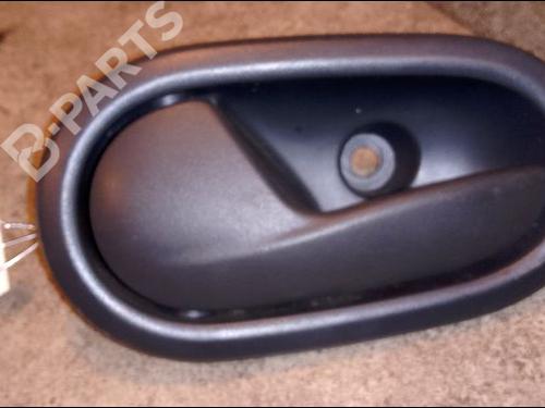 Venstre bak invendig håndtak DACIA SANDERO II 1.0 SCe 75 (B8JC, B8JD) (73 hp) 9618940