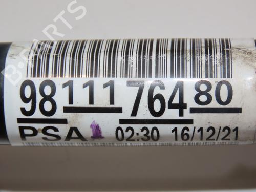 Used Right front driveshaft PEUGEOT 3008 II SUV (MC_, MR_, MJ_, M4_) 1.5 BlueHDi 130 (131 hp) 29345194