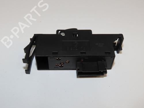 Used Switch Switch BMW 3 (E46) 316 i (105 hp) 33998824 33998824
